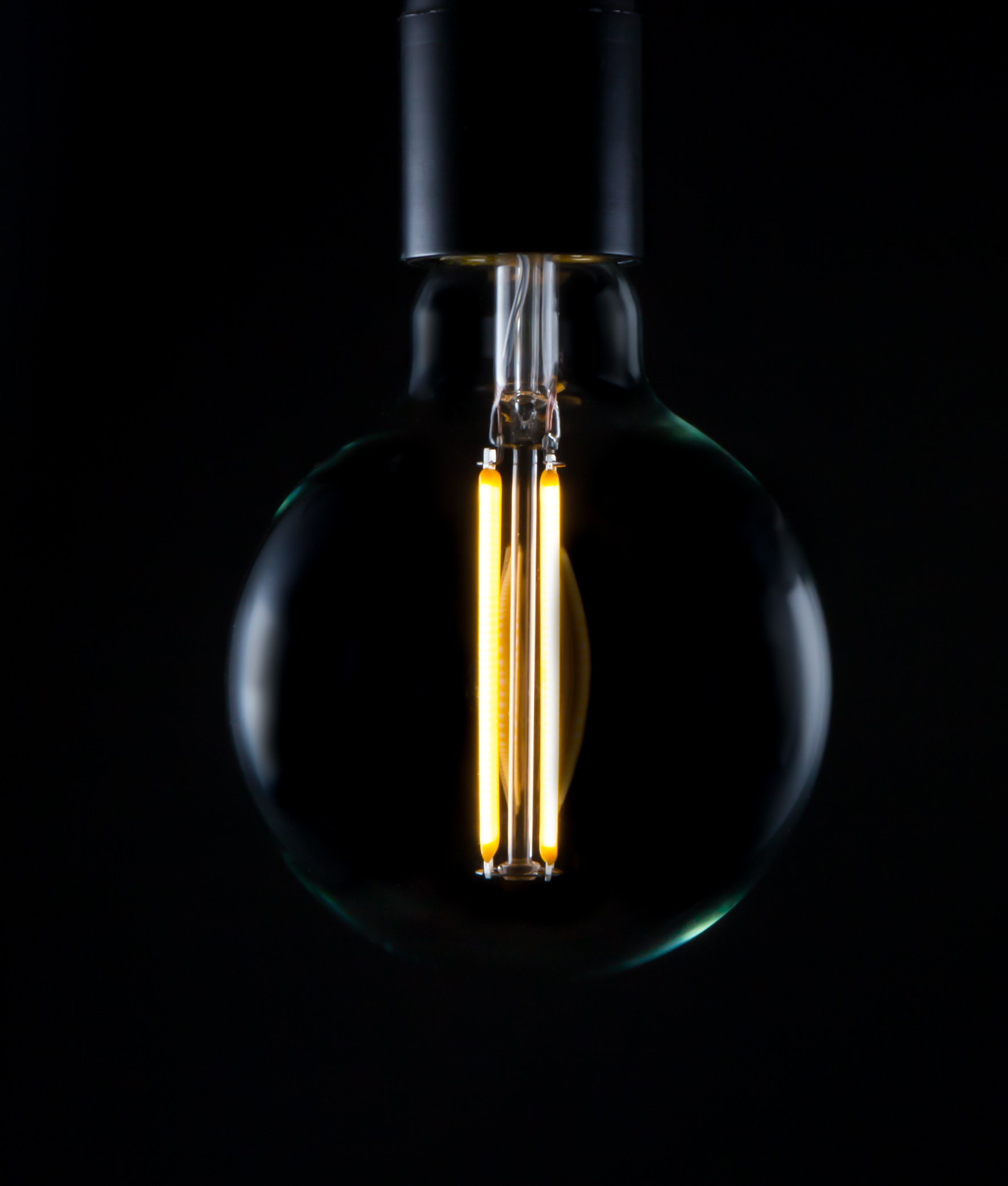 LED Filament Bulb Large Globe Long Vintage Glow