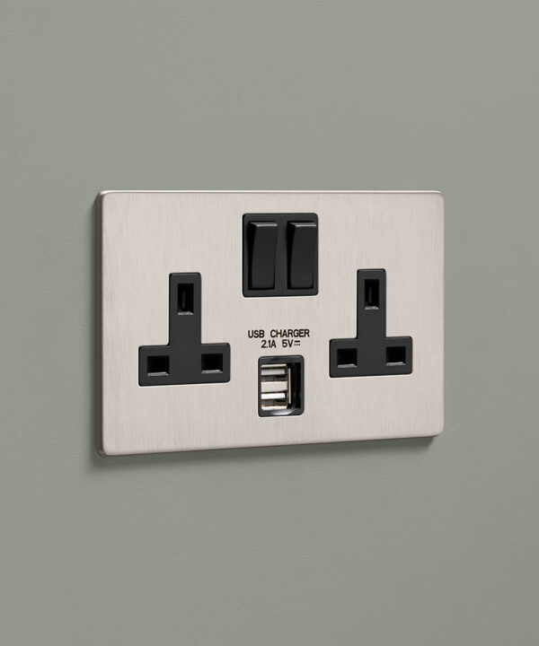 Silver double socket with USB