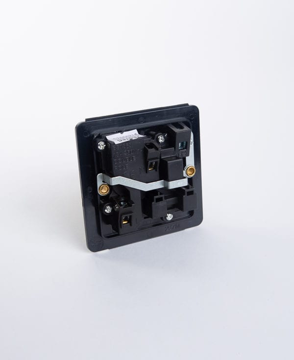 Single Plug Socket Black with Black or White Inserts