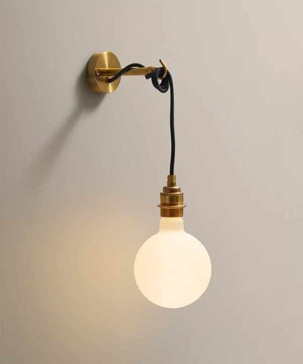 Angler wall lamp