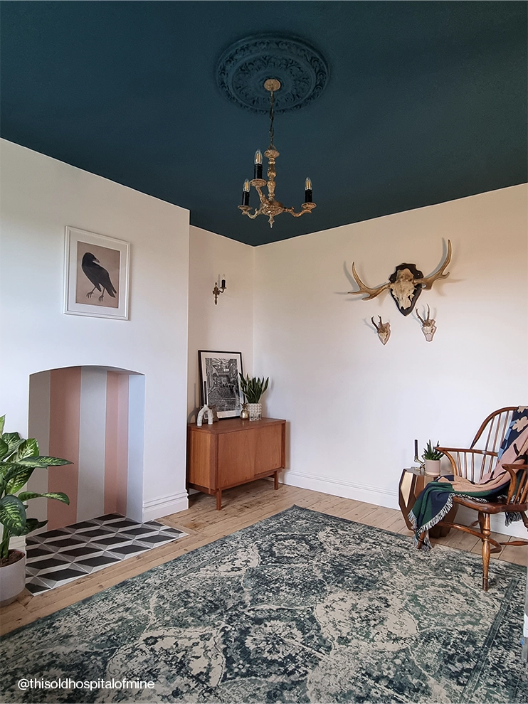Teal wall paint deals