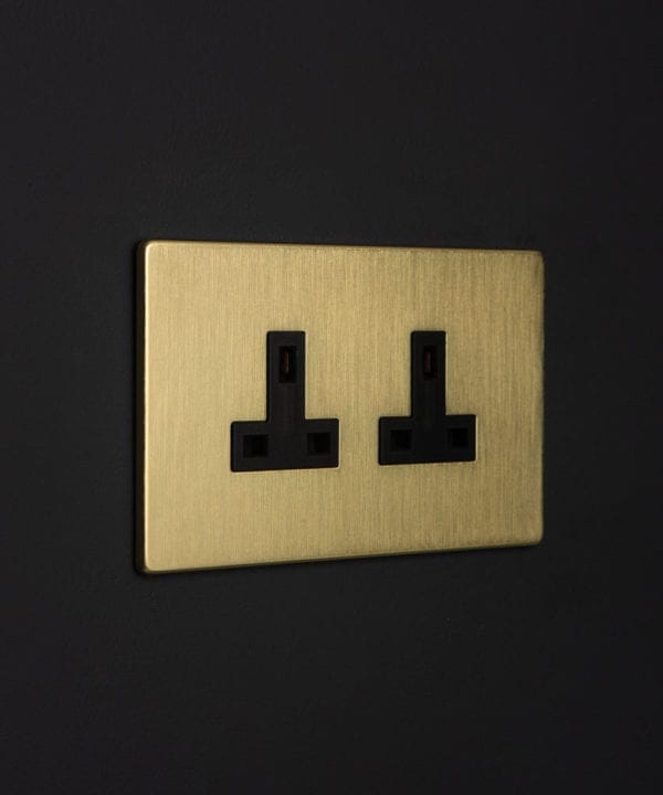 Double Sockets Dowsing & Reynolds