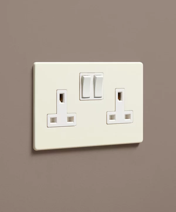 Whipped Cream double plug socket