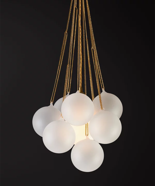 eight milk glass baubbles lamp