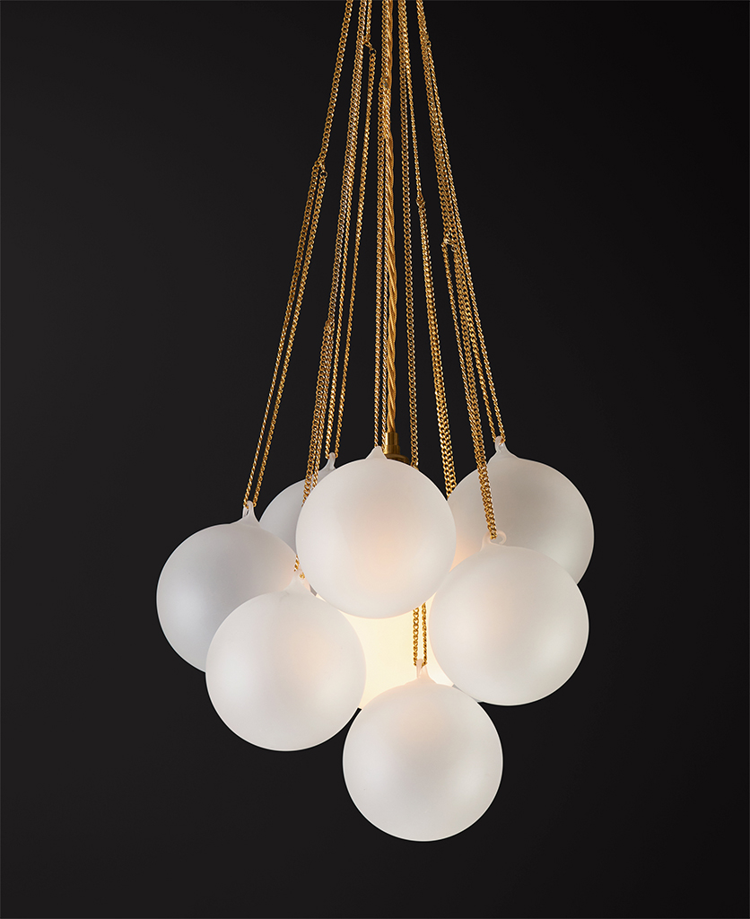 eight milk glass baubbles lamp