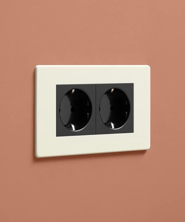 Whipped Cream double schuko socket