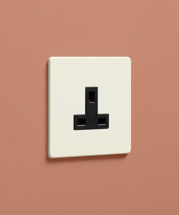Whipped Cream single unswitched socket