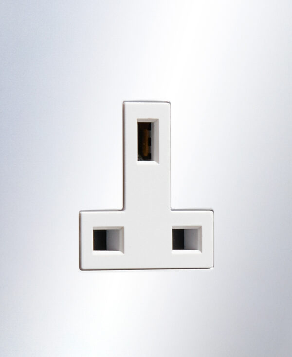 Single Socket R Chrome single unswitched socket - Dowsing & Reynolds