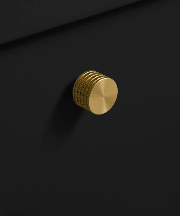 Raw Brass Avant-garde knurled knob