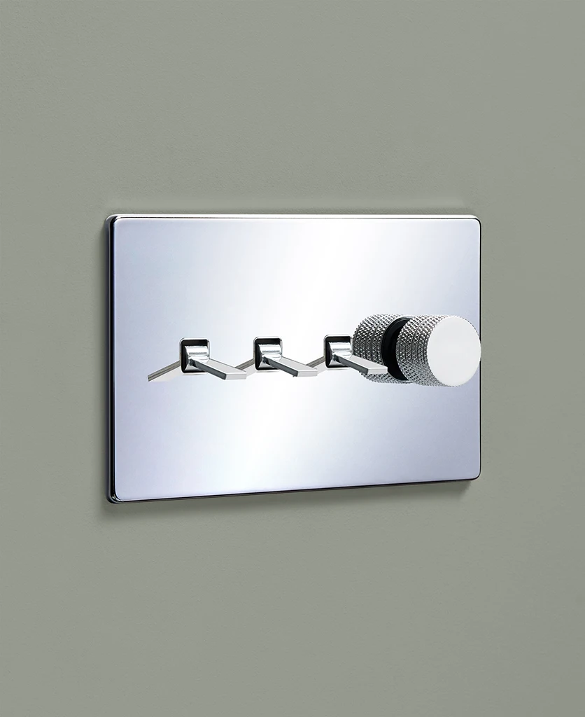 Polished Chrome Flat 4 Gang Light Switch – 10 Amp 2 Way Quadruple Wall Switch – AET