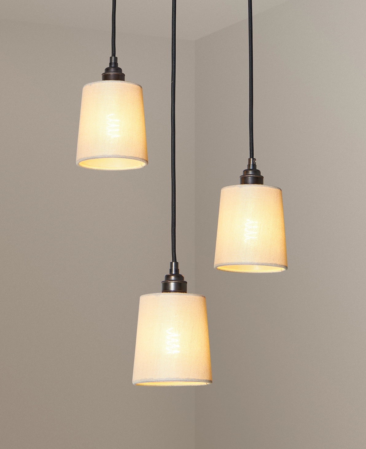 Black linen shade 3 pendant cluster light