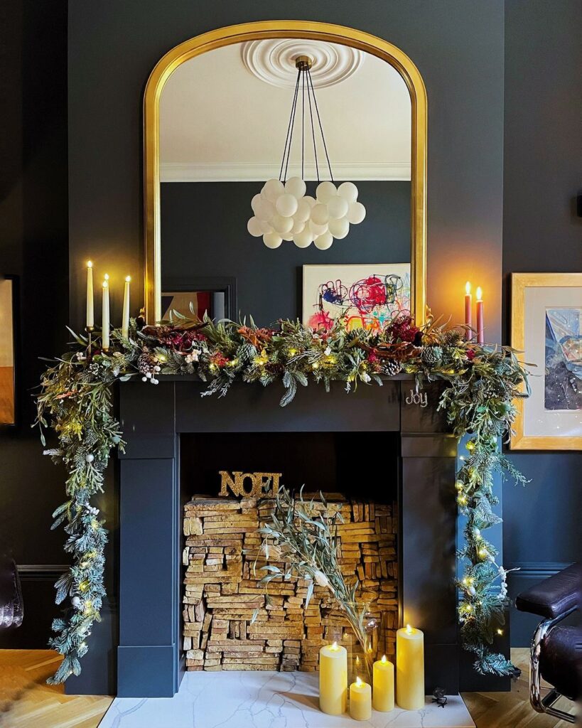 Living Mantle decorated with a Christmas garland