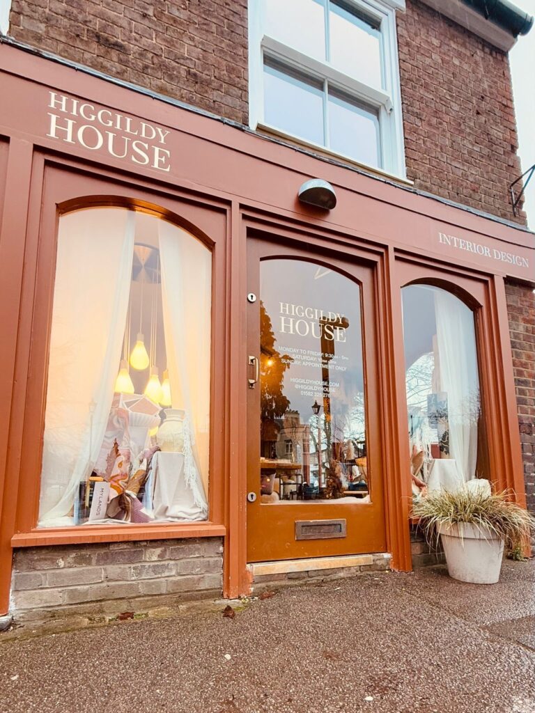 photo of the outside of the Higgildy House Showroom